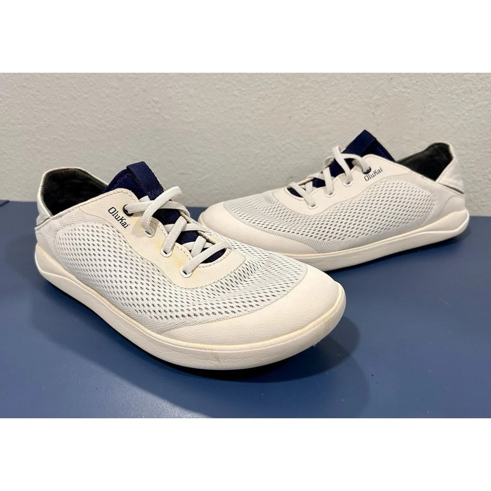 OluKai Moku Pae White Mesh Boat Shoes Sneakers Mens 9 See pics Fold Drop In Heel